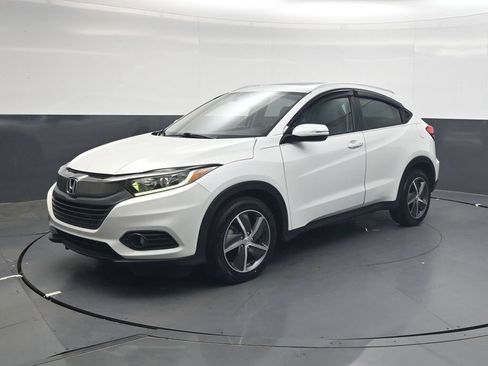 Used 2021 Honda HR-V EX-L image 8
