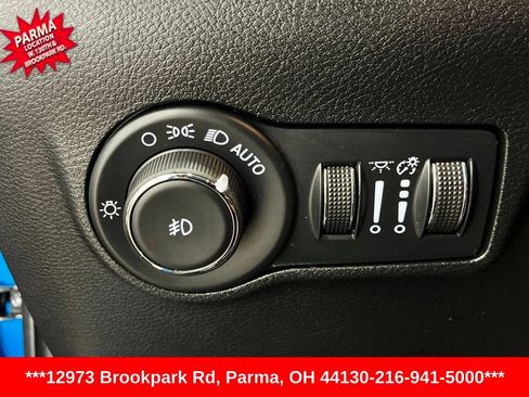 Used 2022 Jeep Compass Limited AWD/4WD image 10