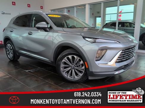 Used 2024 Buick Envision Preferred AWD/4WD image 1