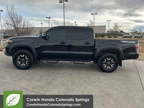 Used 2023 Toyota Tacoma TRD Off-Road image 4