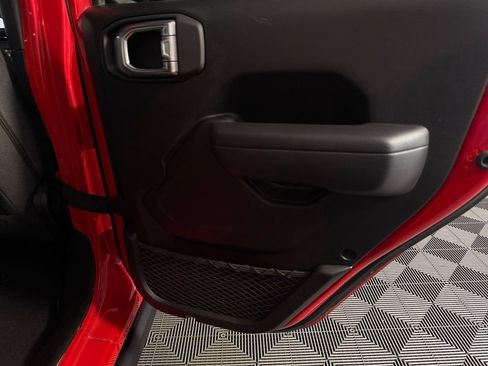 Certified 2025 Jeep Wrangler Unlimited Sport S 4xe AWD/4WD image 29