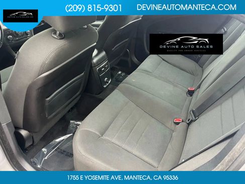 Used 2014 Dodge Charger SXT image 14