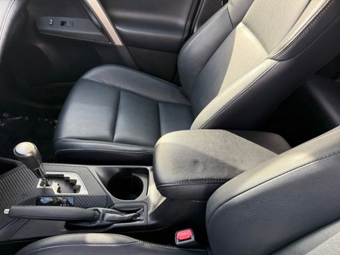 Used 2013 Toyota RAV4 Limited image 14