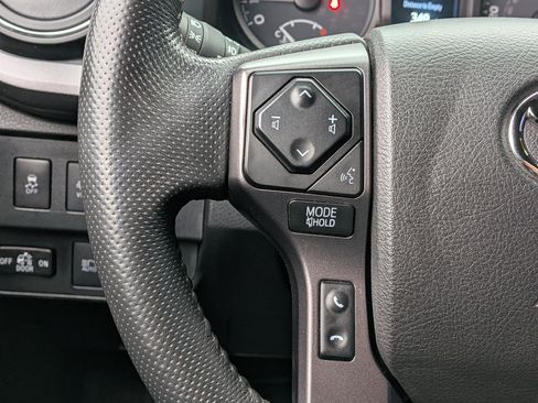 Used 2023 Toyota Tacoma TRD Off-Road image 36