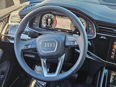 New 2026 Audi Q8 Prestige image 11