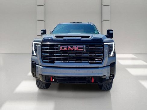 Used 2025 GMC Sierra 2500 AT4 w/ AT4 Premium Plus Package AWD/4WD image 2