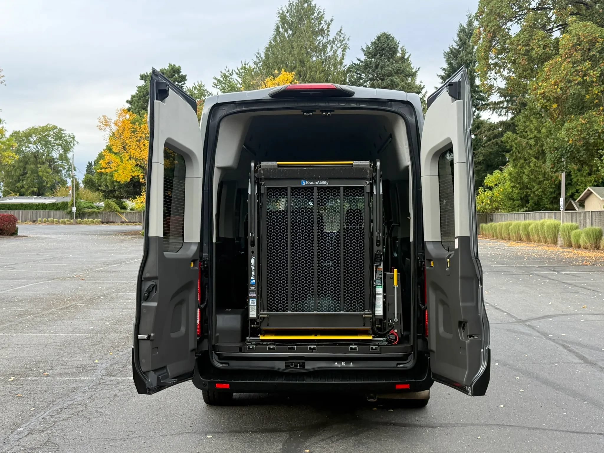 Used 2023 Ford Transit 350 XL RWD image 10