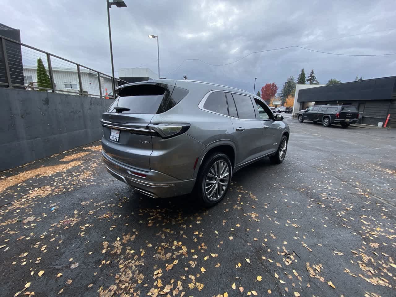Used 2026 Buick Enclave Avenir w/ Super Cruise Package FWD image 6
