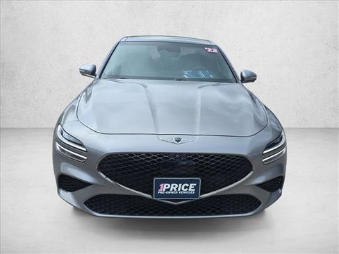 Used 2022 Genesis G70 3.3T RWD image 8