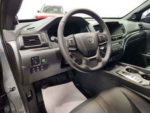 Certified 2025 Honda Ridgeline TrailSport image 12