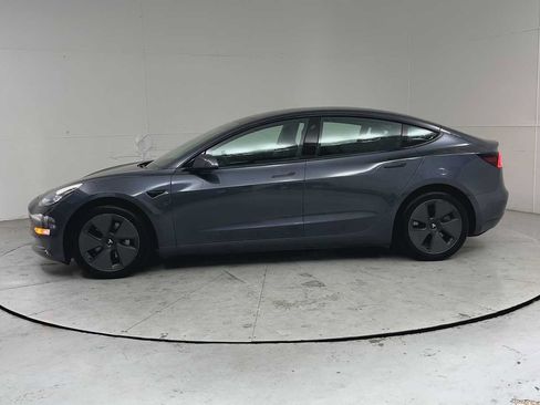 Used 2023 Tesla Model 3 Long Range AWD/4WD image 5