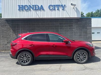 Used 2023 Ford Escape SE w/ PHEV Premium Package