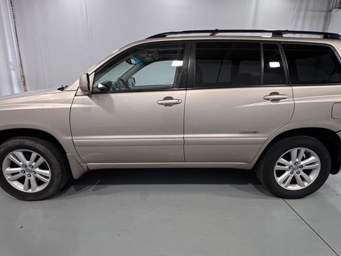 Used 2007 Toyota Highlander Sport AWD/4WD image 8