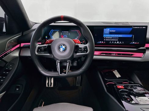 Used 2025 BMW M5 w/ Executive Package AWD/4WD image 15
