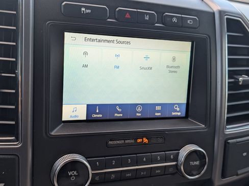 Used 2020 Ford Expedition Platinum RWD image 21