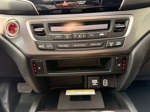 Used 2021 Honda Pilot Special Edition image 33