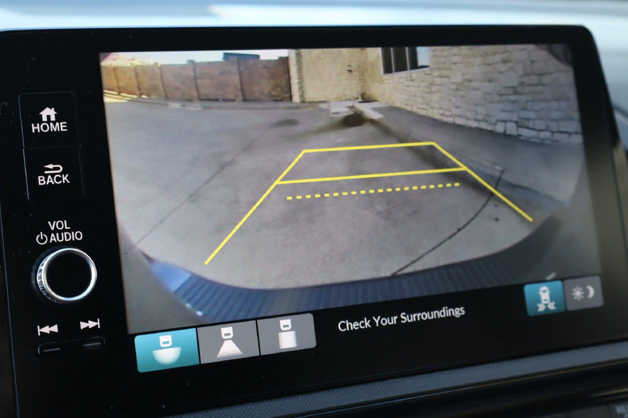 Used 2025 Honda Odyssey EX-L image 9