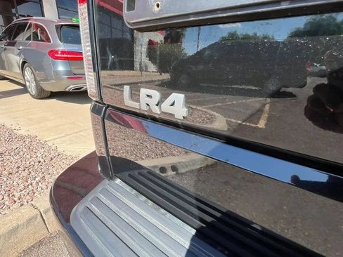 Used 2011 Land Rover LR4 HSE AWD/4WD image 19