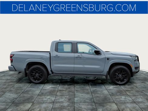 Used 2026 Nissan Frontier SV w/ SV Convenience Package AWD/4WD image 2
