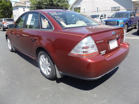 Used 2008 Ford Taurus SEL FWD image 10