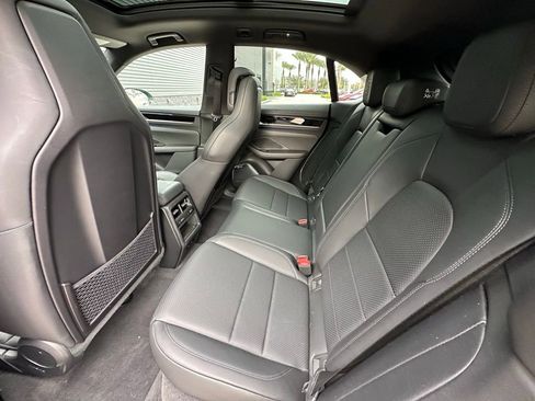 Certified 2025 Porsche Macan 4S Electric image 38