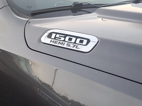Used 2020 RAM 1500 Big Horn AWD/4WD image 2