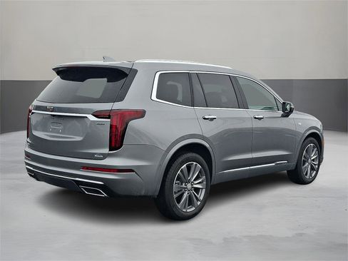New 2025 Cadillac XT6 Premium Luxury w/ Technology Package image 3