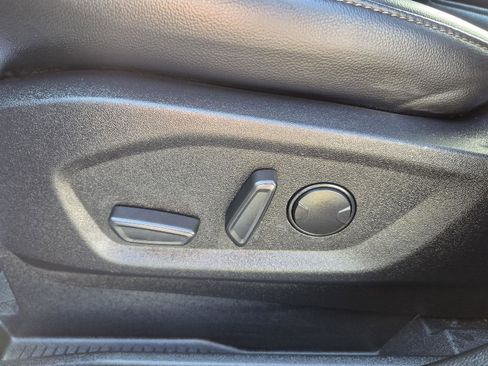 Certified 2024 Ford Edge SEL image 16