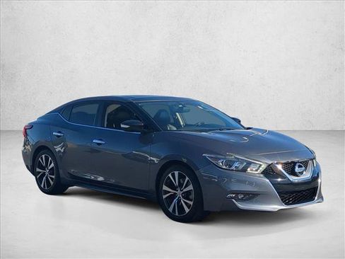 Used 2017 Nissan Maxima 3.5 SL FWD image 3