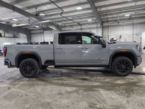 Used 2024 GMC Sierra 3500 AT4 w/ AT4 Premium Plus Package image 2