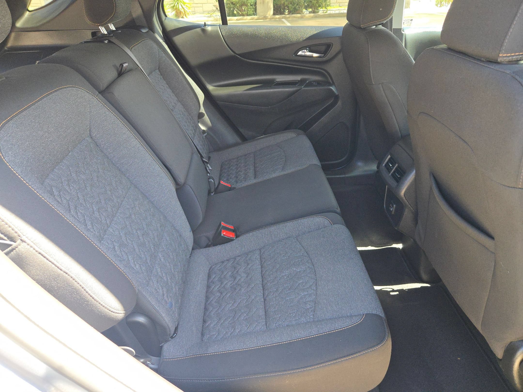 Used 2024 Chevrolet Equinox LT AWD/4WD image 24