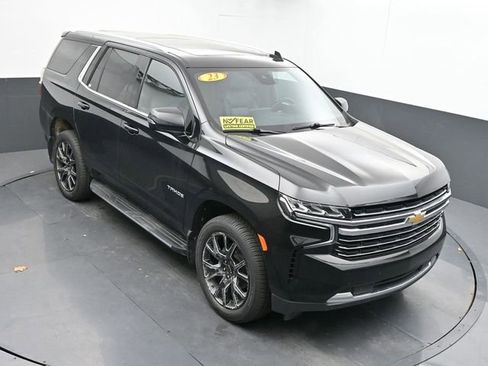 Used 2023 Chevrolet Tahoe LT w/ LT Signature Package AWD/4WD image 12