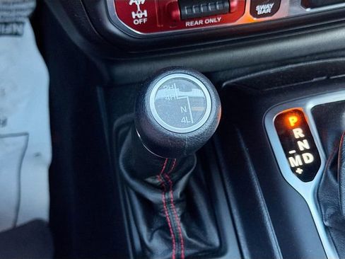Used 2021 Jeep Wrangler Unlimited Rubicon AWD/4WD image 44