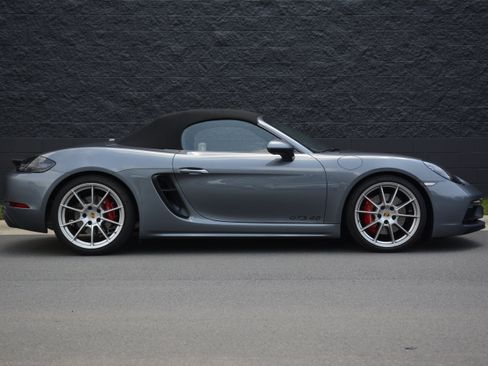 Certified 2025 Porsche 718 Boxster GTS RWD image 8