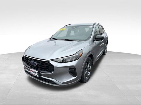 Used 2024 Ford Escape ST-Line FWD image 5