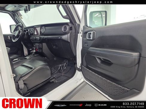 Used 2021 Jeep Wrangler Unlimited Rubicon 4xe w/ Cold Weather Group image 15