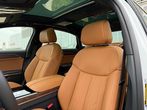 Used 2025 Audi A8 L 3.0T image 6