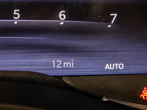 New 2026 RAM 1500 Laramie AWD/4WD image 39