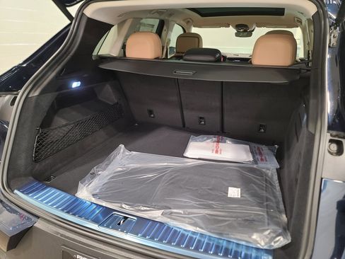New 2026 Porsche Cayenne image 31