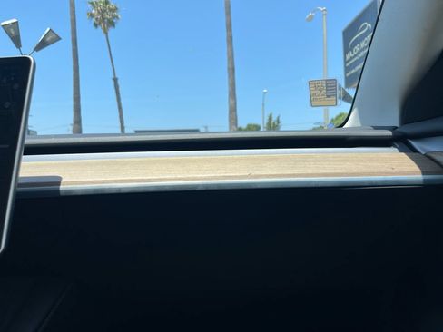 Used 2023 Tesla Model 3 Standard Range RWD image 21
