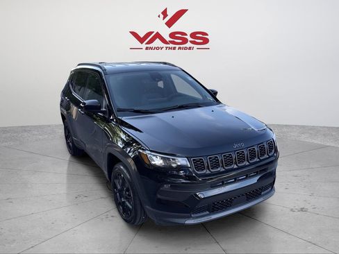 New 2026 Jeep Compass Latitude w/ Quick Order Package 29K image 3