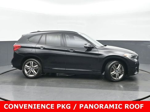 Used 2021 BMW X1 xDrive28i w/ M Sport Package image 2