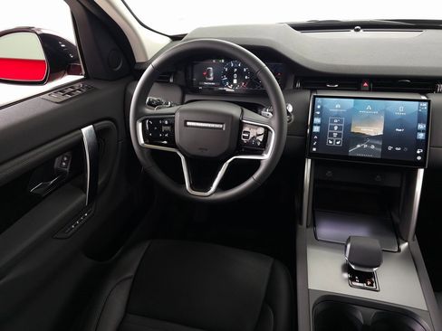Certified 2025 Land Rover Discovery Sport S image 22