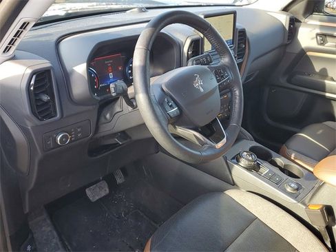 Certified 2021 Ford Bronco Sport Outer Banks w/ Outer Banks Package image 12