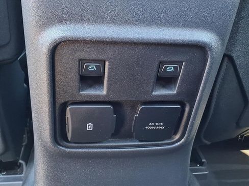 Used 2023 Ford Bronco Badlands w/ Sasquatch Package image 18