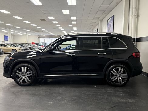 Used 2024 Mercedes-Benz EQB 300 4MATIC image 7