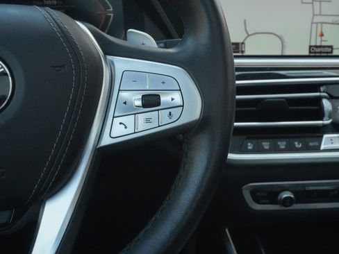 Used 2021 BMW X7 xDrive40i AWD/4WD image 18