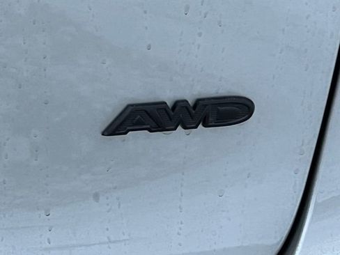 New 2026 Chrysler Pacifica Select w/ S Appearance Package image 2