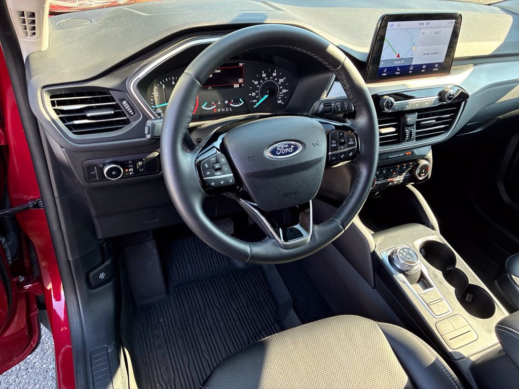 Used 2022 Ford Escape SEL AWD/4WD image 16