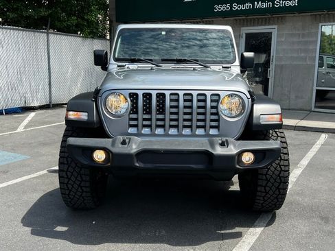 Used 2021 Jeep Wrangler Unlimited Sport AWD/4WD image 2